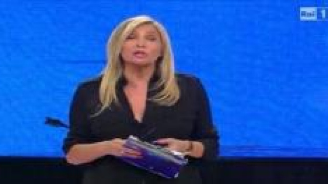 Mara Venier esprime solidariet&agrave; a Barbara D'Urso