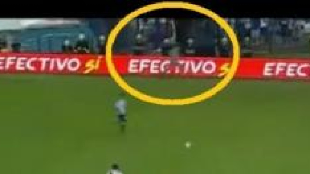 Fantasma durante partita calcio Argentina: Bufala?
