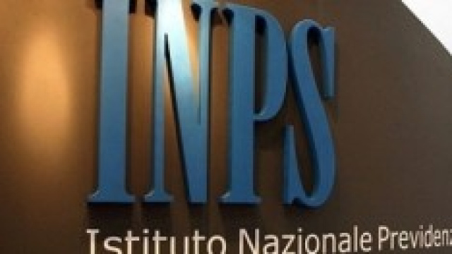 Pensioni, Inps e governo Renzi: assegni pi&ugrave; bassi