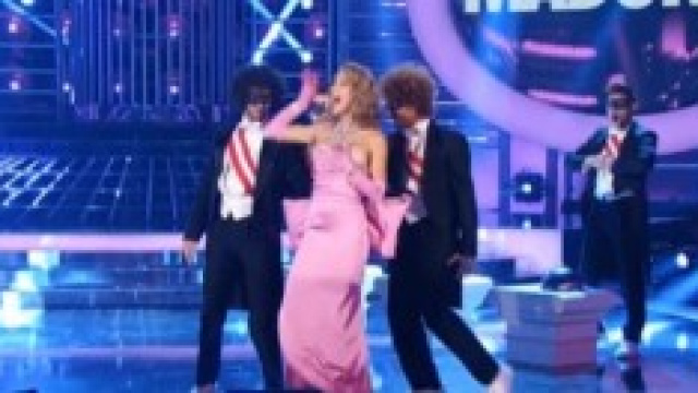 Tale e Quale Show, Veronica Maya fuori di seno