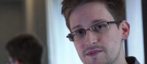 Snowden no ocult&oacute; su enfado al leer los informes
