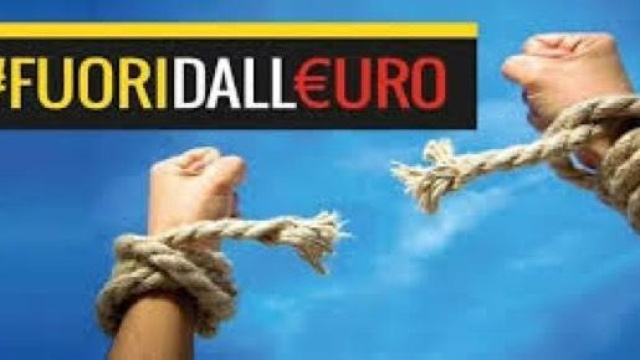 M5S, raccolta firme per uscire dall'euro