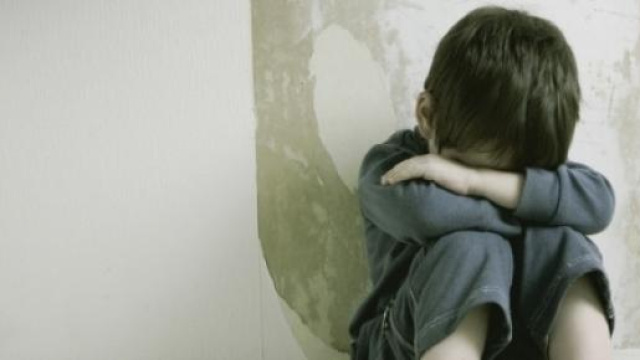 No alla pedofilia, no alla violenza