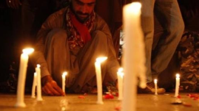 Commemorazione vittime dell'attentato a Peshawar