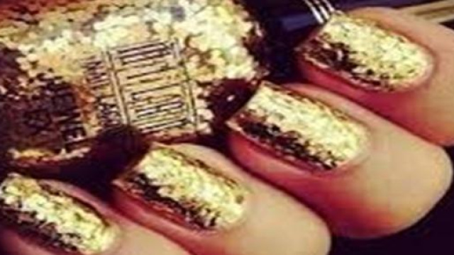 Nail art: idee per Capodanno.