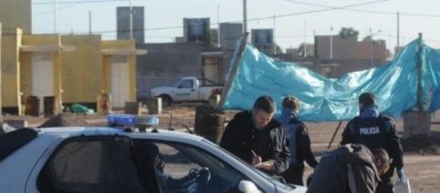 Dos chicas y un chico matan a un sereno