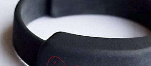 Virgin&acute;s Wristband records what you were watching