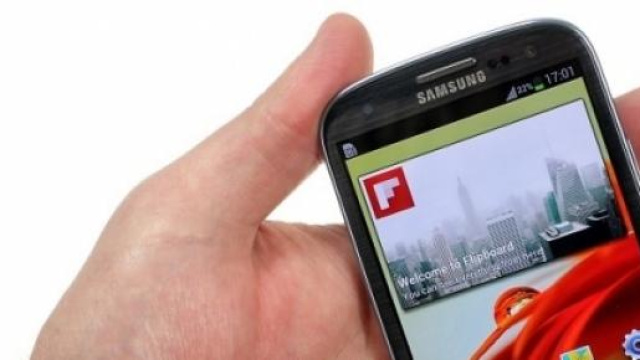 Expert Vs Trony: cellulari e console in promo