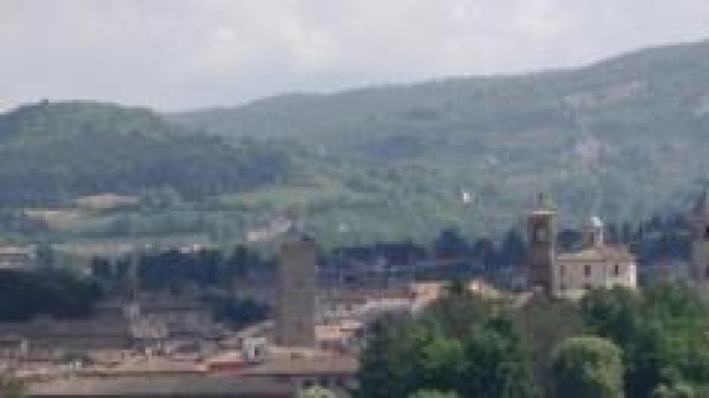 Cade dal balcone e muore a Citt&agrave; di Castello