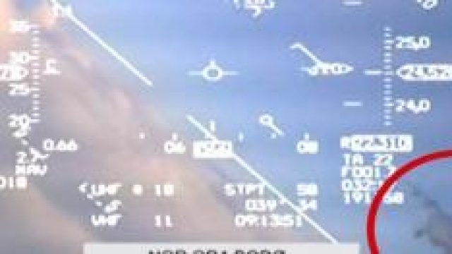 Dal cockpit dell'F-16 il filmato del quasi scontro