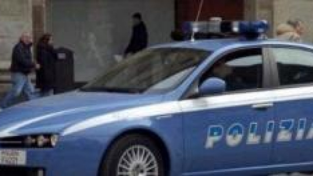 Donna denuncia marito violento e lo fa arrestare