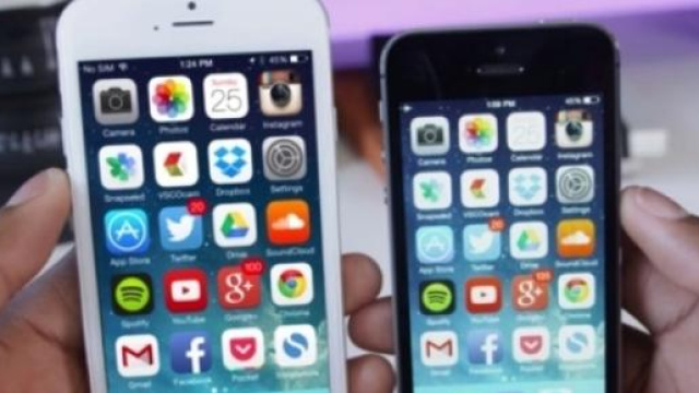 iPhone 6 vs iPhone 6 Plus: prezzo pi&ugrave; basso. 