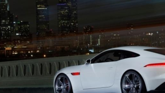 Nuova Jaguar F-Type coup&egrave;