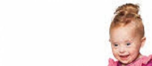 La ni&ntilde;a Izzy Bradley, modelo con S&iacute;ndrome de Down