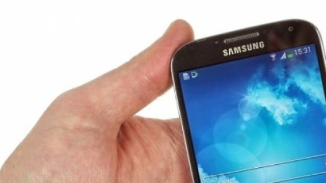 Cellulari Galaxy Note 2 ed S4 con Android 5.0