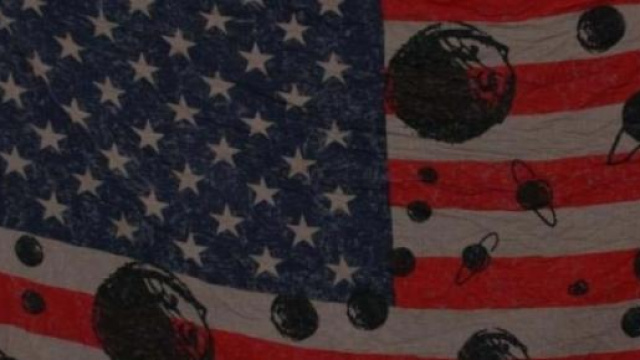 La bandiera Americana con le sue 50 stelle.