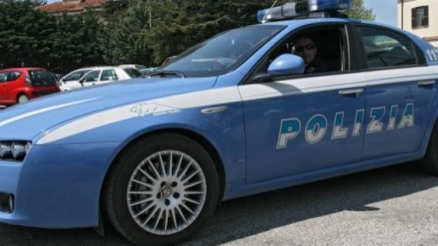 Volkswagen: Nuove auto per polizia e carabinieri