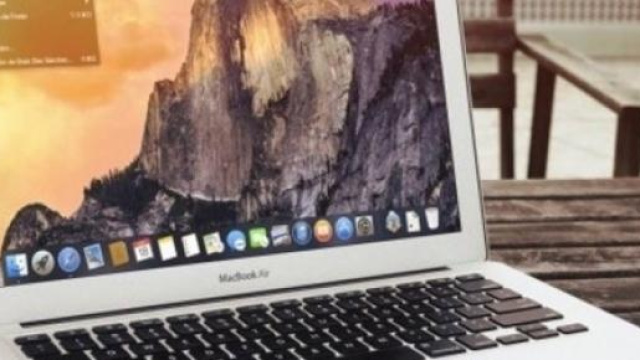 Primo aggiornamento di sicurezza Apple automatico