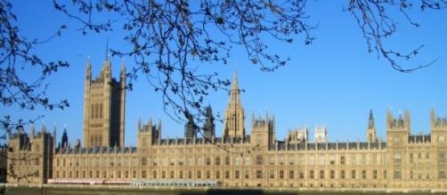 London houses of parliament 