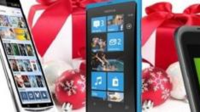 Natale, i prezzi pi&ugrave; bassi dei migliori smartphone
