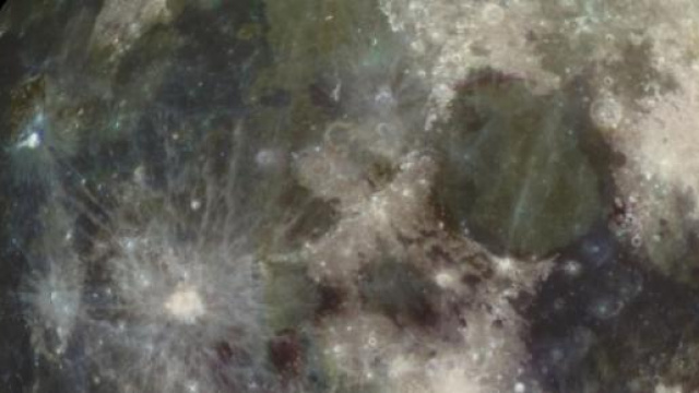 Ufo: avvistato Ovni sulla Luna