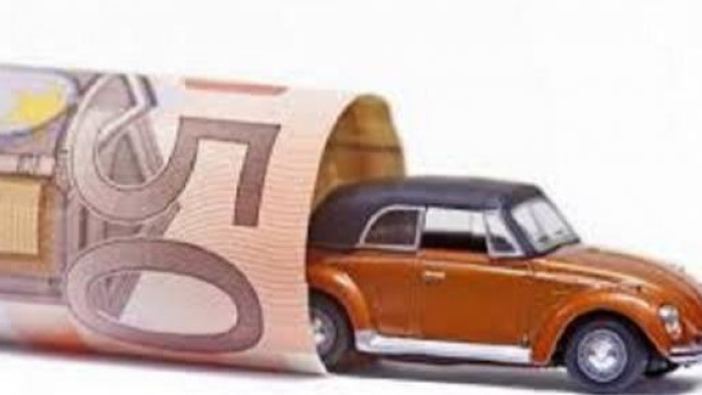 La bufala della seconda auto