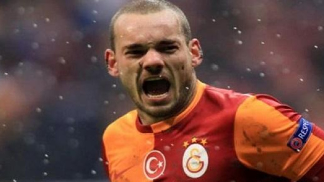 Wesley Sneijder, disavventura in Olanda