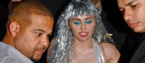 El alocado vestuario de Miley Cyrus