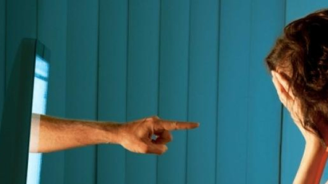Ennesimo atto di violenza su minore