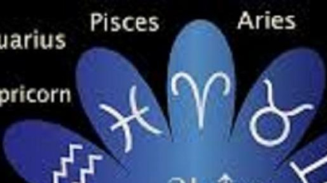 Ecco l'Oroscopo 2015 segno per segno