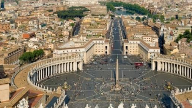 Immacolata, i mercatini a Roma e Milano