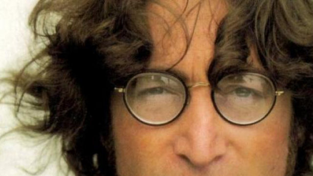 8 dicembre, anniversario della morte di J. Lennon