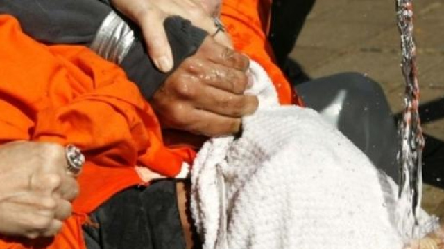 tecnica di tortura waterboarding