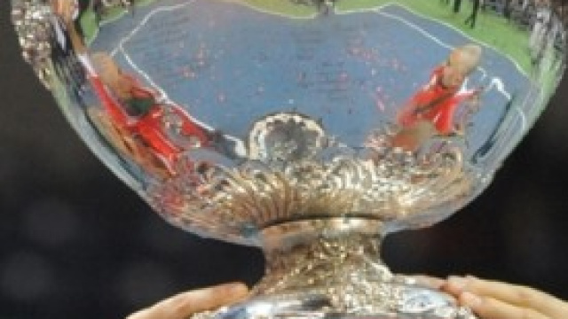 L'ambita "insalatiera", premio alla vincitrice