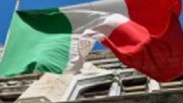 Politica italiana: la solita commedia