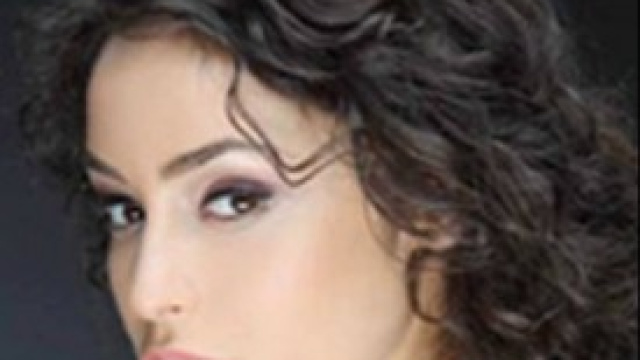 Raffaella Fico vs Mario Balotelli