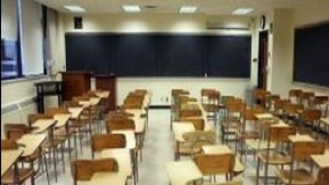 Migliaia di assunzioni nella scuola.