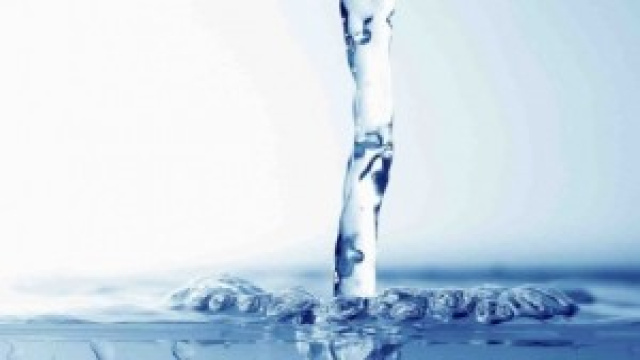 Presentata la petizione sul diritto all'acqua. 