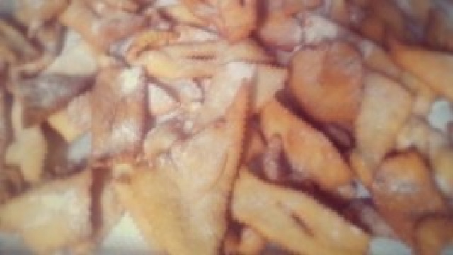 Ecco le buone chiacchiere ubriache.Buon Carnevale