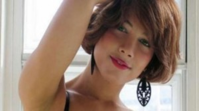 Efe Bal &egrave; la trans pi&ugrave; famosa d'Italia