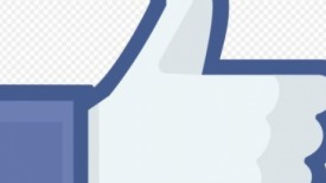 Il pollice in s&ugrave; reso famoso da facebook