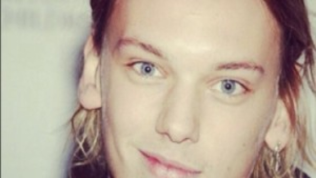 Jamie Cambell Bower, passione tattoo