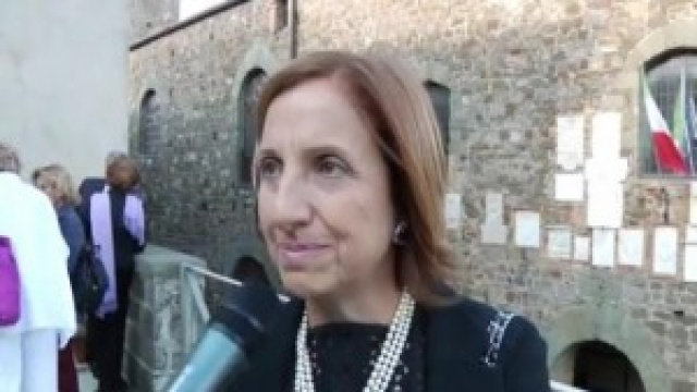 Il ministro per gli Affari regionali Lanzetta