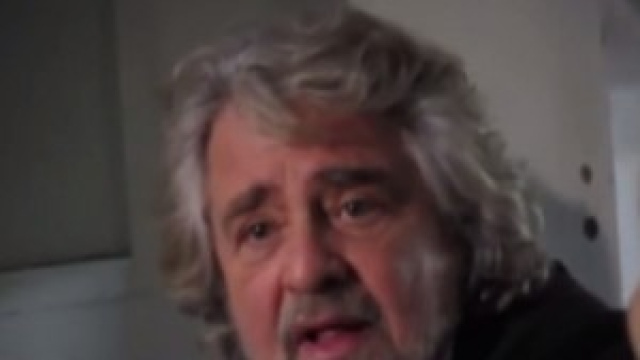 Beppe Grillo all'attacco 