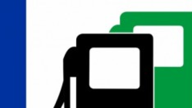 Le tasse sui carburanti raggiungono livelli record