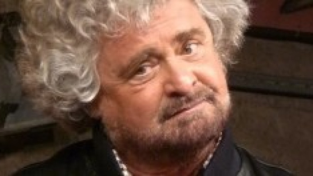 beppe grillo, tempi duri 