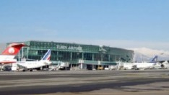 La pista di atterraggio del Levaldigi di Cuneo