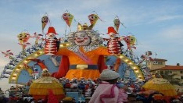 Tutto sul Carnevale di Viareggio 2014