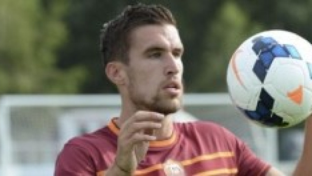 Choc Strootman, fuori dai 6 ai 9 mesi