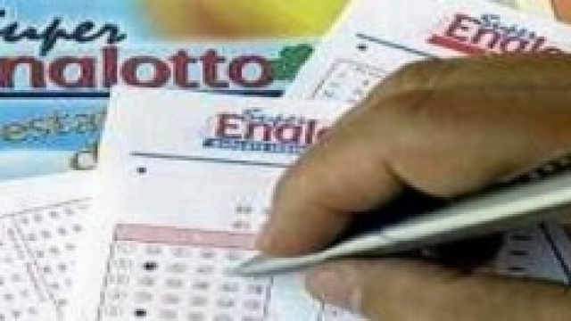 Estrazioni Lotto e Superenalotto di oggi 11 marzo